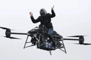 Polish firm develops Europe’s first flying motorbike!