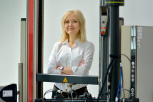 Intelligent Composite Under Development at Gdańsk University of Technology Will Detect and Report Damage Automatically