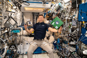 Polish Astronaut Delivers Live Physics Lesson from Space